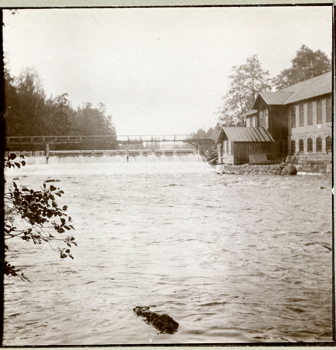 Västanfors sn, Fagersta kn, Uddnäs.
Stereoskopiskt foto (3-D), 1912.