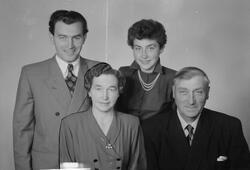 Josef Hoff med familie