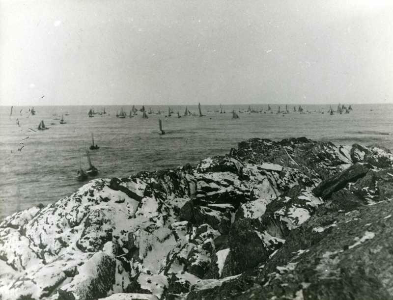 Vårsildfisket i 1890-årene. Settegarnsbåter