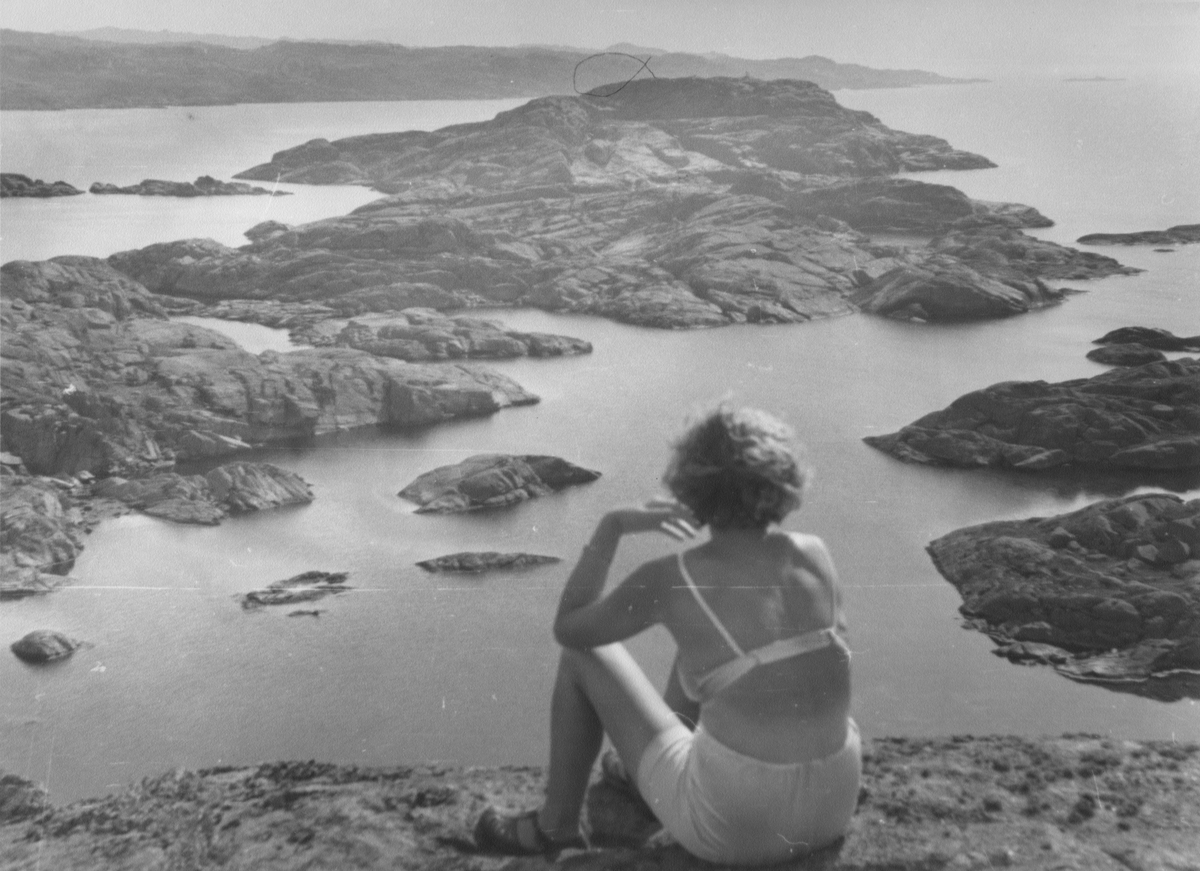 Gurri Feyling på Søra Sundet, Skarvøy 1945.