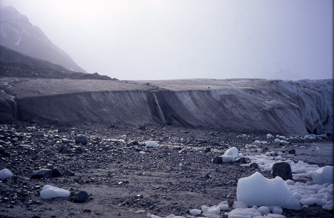 En "smutsig" del av en glaciär.