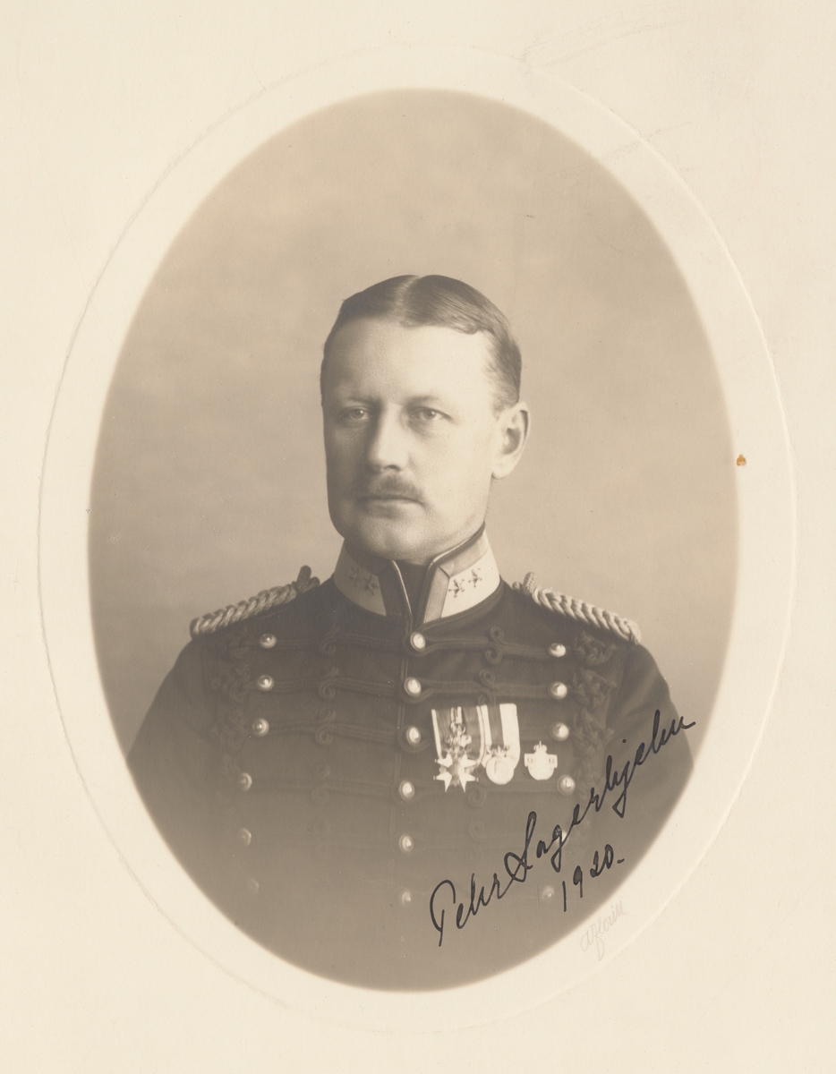 Porträtt av Pehr Lagerhjelm, överstelöjtnant vid Svea artilleriregemente A 1.