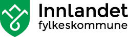 Grønt skjold med hvite strekfjell og en innsjø - logoen til Innlandet fylkeskommune.