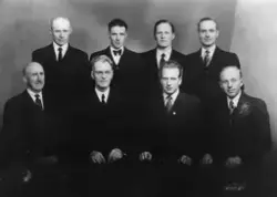 Styret i Varteig elektrisitetsverk 1951-52. Nummer to fra hø