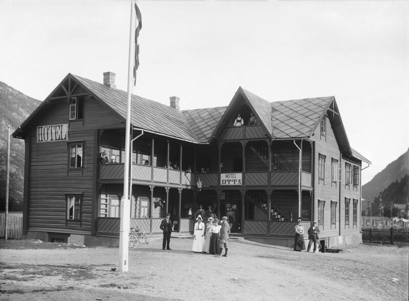 Otta hotell, Sel, 1898. Foto: Hans H. Lie/Maihaugen. (Foto/Photo)