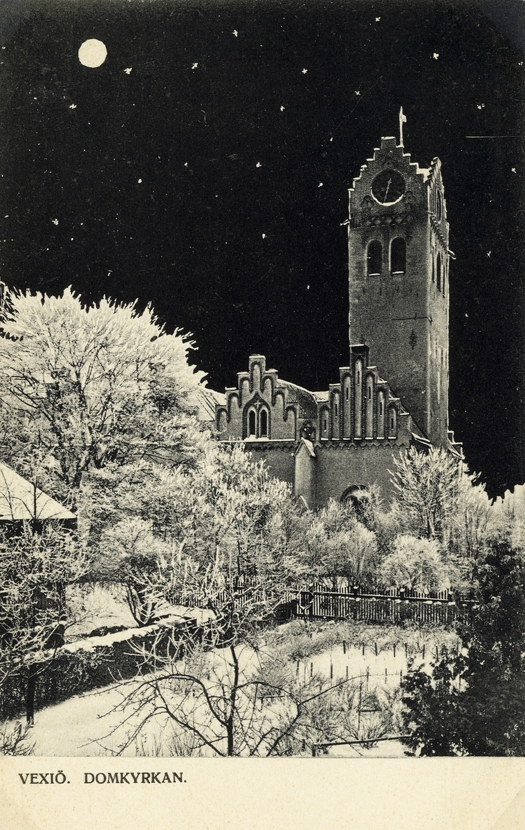 Växjö domkyrka, ca 1900. "Nattbild".