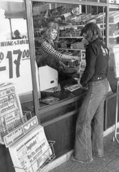 Kiosken i Postgirobygget i Oslo, 26. februar 1976.