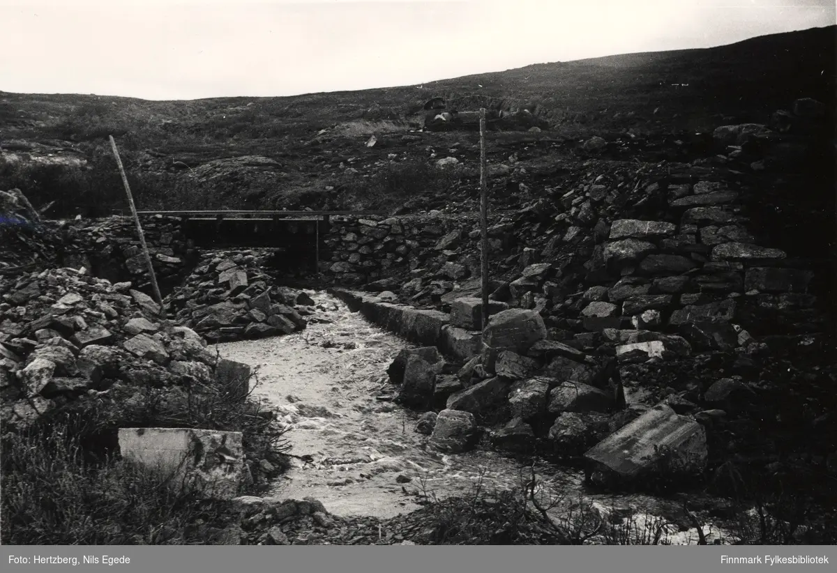 Provisorisk bru på Ifjordfjellet, 1946. Km 17.