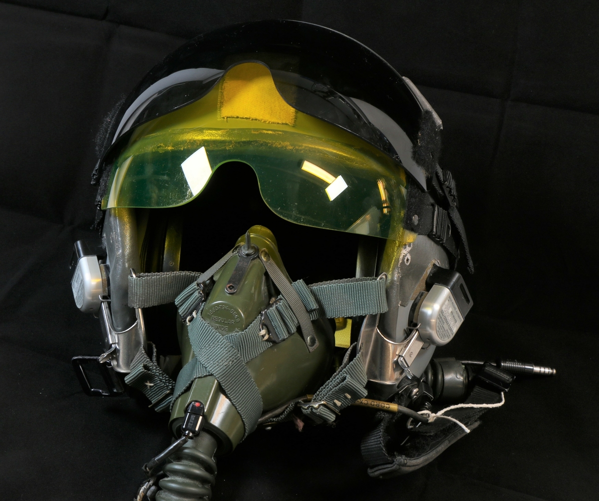 HGU-55 hjelm med MBU-5/P oksygenmaske 