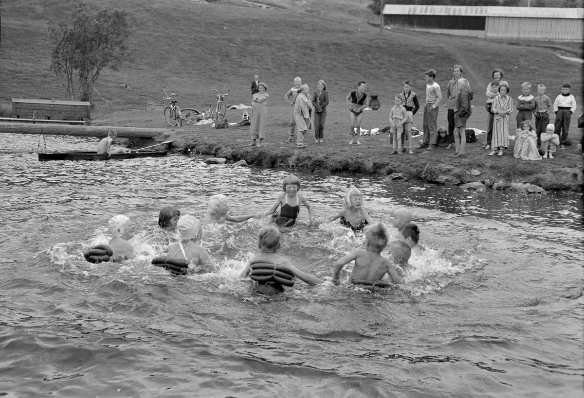 Svømmekurs på Lianvannet
