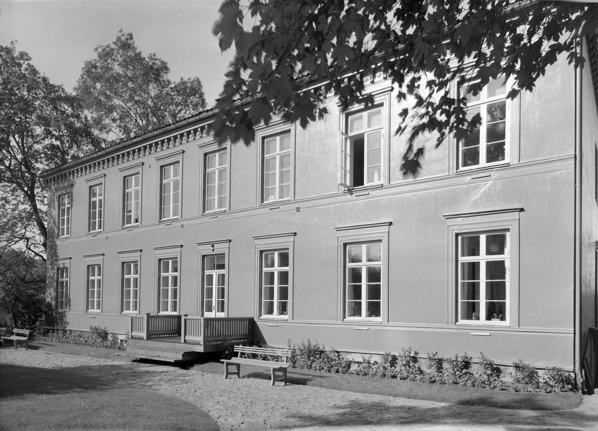 Barnevernsinstituttet i den gamle Bispegården