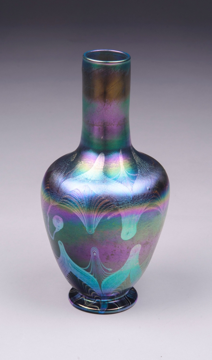 Tiffany Favrile [Vase]