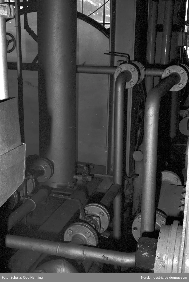 Tekniske installasjoner til industri / elektrolysør i Hydrogenfabrikken (Såheim).