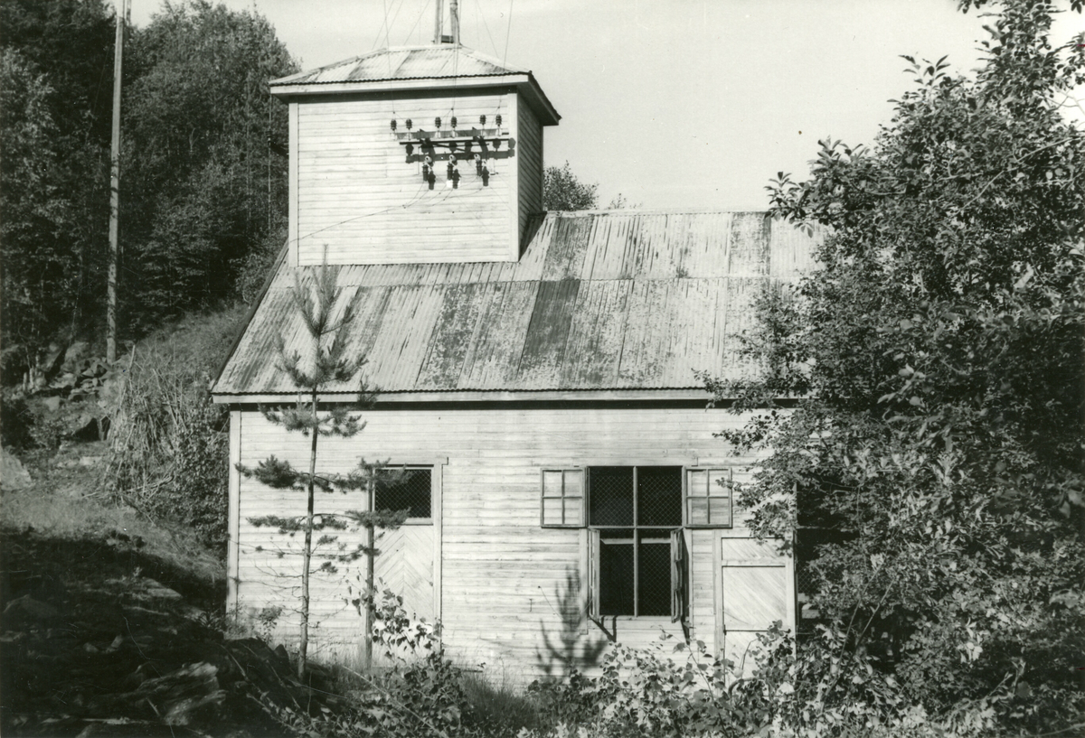 Bø kraftverk, kraftstasjonen på Kvennøya stod ferdig i 1932.