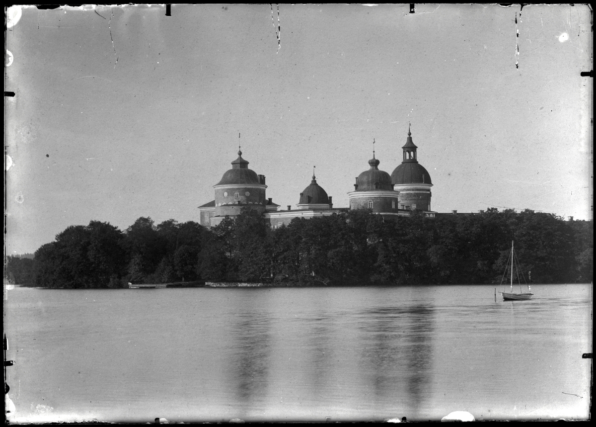 Gripsholms slott från vattnet