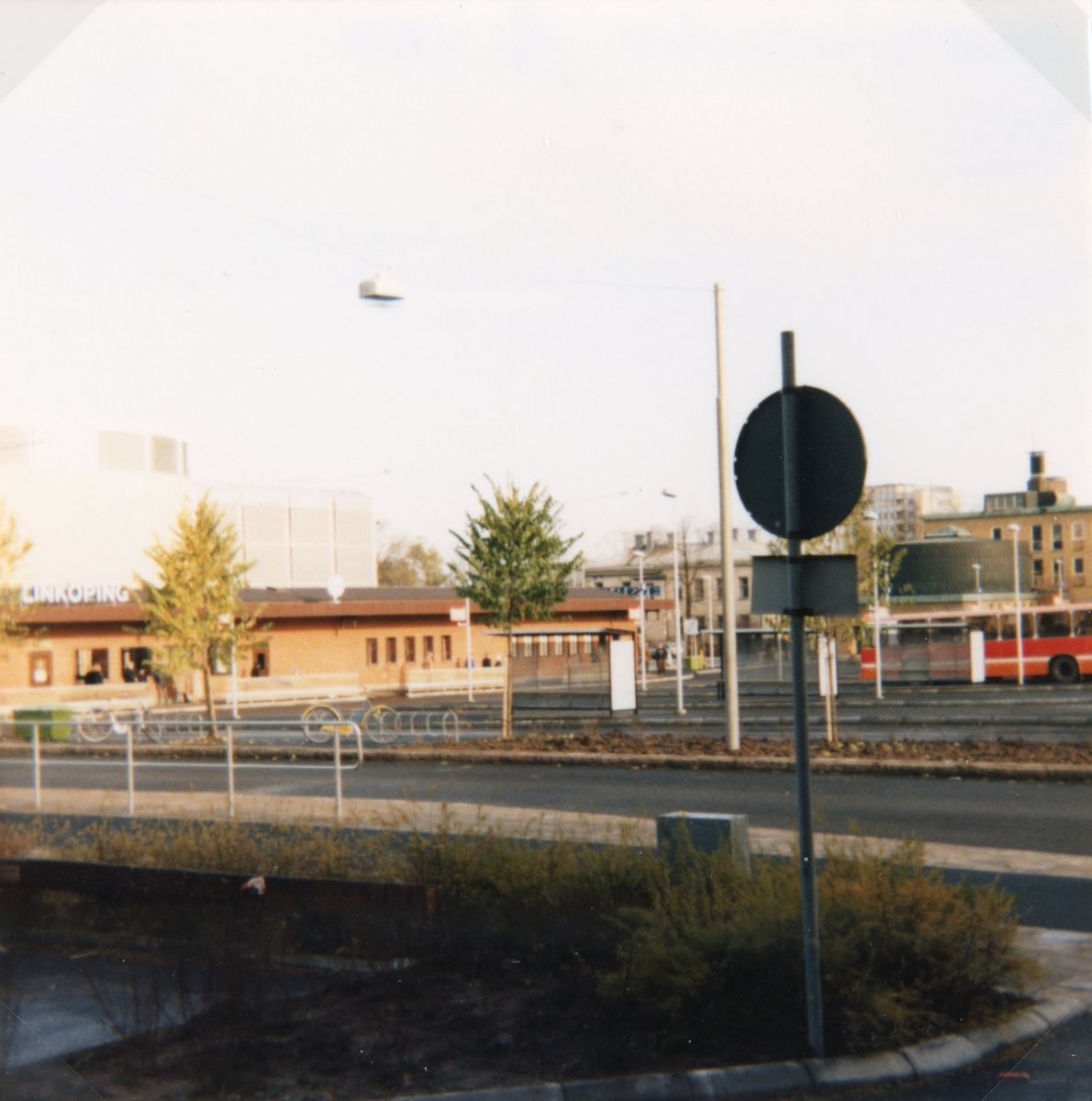 Nya Bussterminalen i Linköping, november 1981 - Linköpings stadsarkiv ...