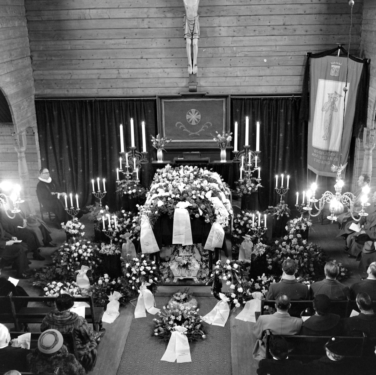 Begravelsen til Karl M. Hanssen i Tilfredshet kapell