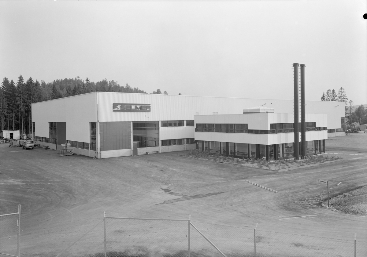 Brånås Industrier A/S ved in. F. Selmer, ark. Bagstevold juli -73
