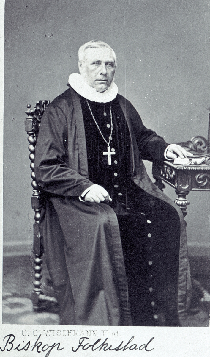 Biskop Halvor Olsen Folkestad.