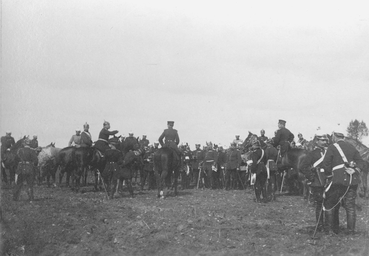 Kapten Mannerfelts kommendering i tyska armén 1890 i Tyskland. Manöver ...