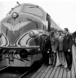 NSBs første diesel- elektriske lokomotiv. 18 september 1954.