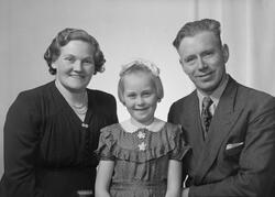 Tormod Thomassen med hustru og datter