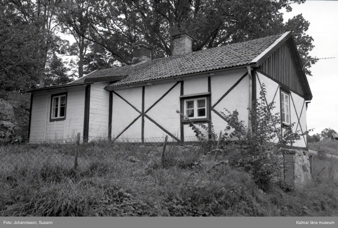 Korsvirkeshuset i Gränerum, vy från baksidan.

Foto: Susann Johannison 1994