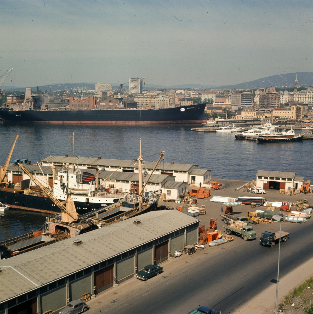 Oslo havn fra Akershus 1968?