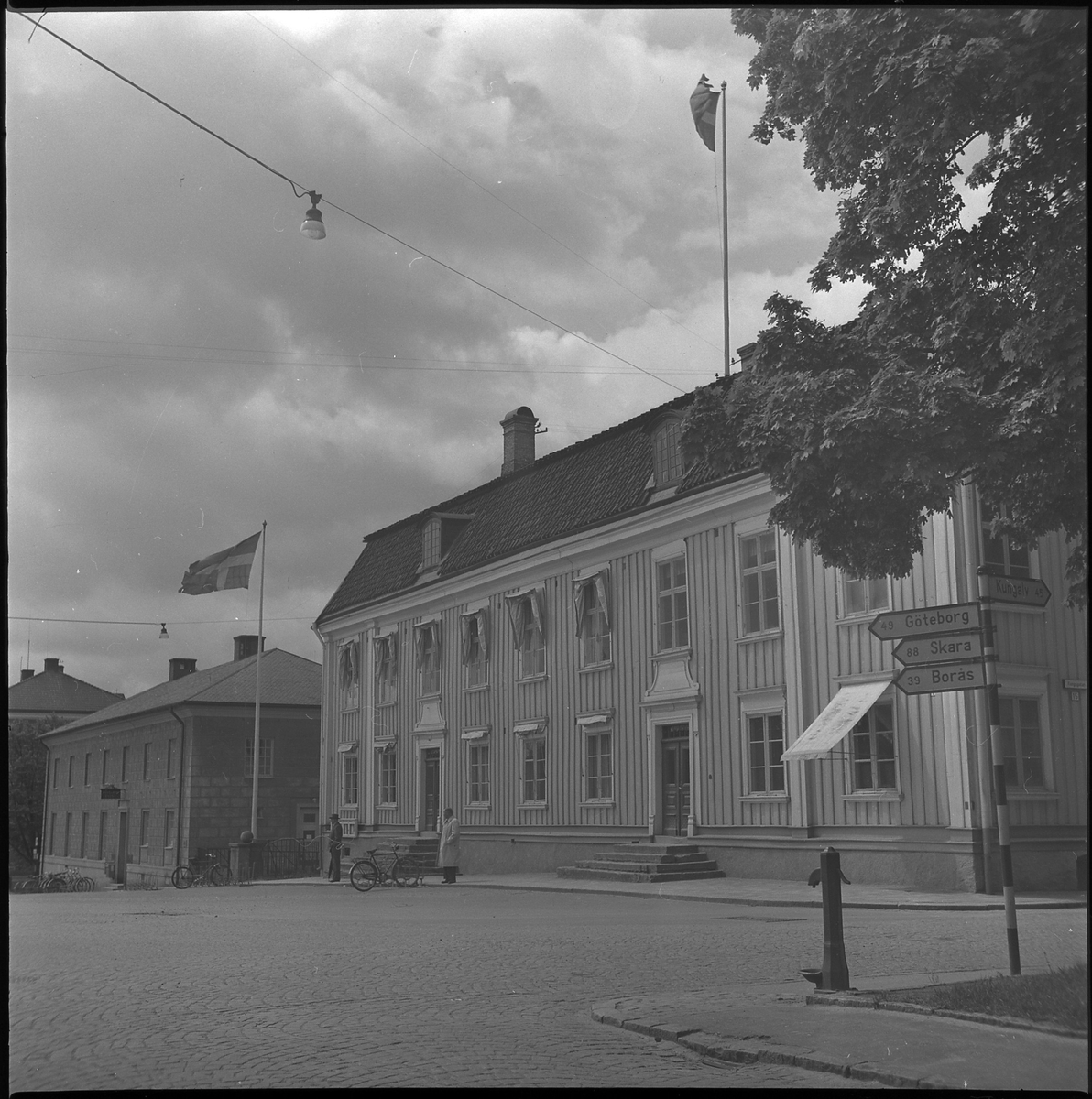Rådhuset och Post- och televerket vid Stora torget. Maj 1950