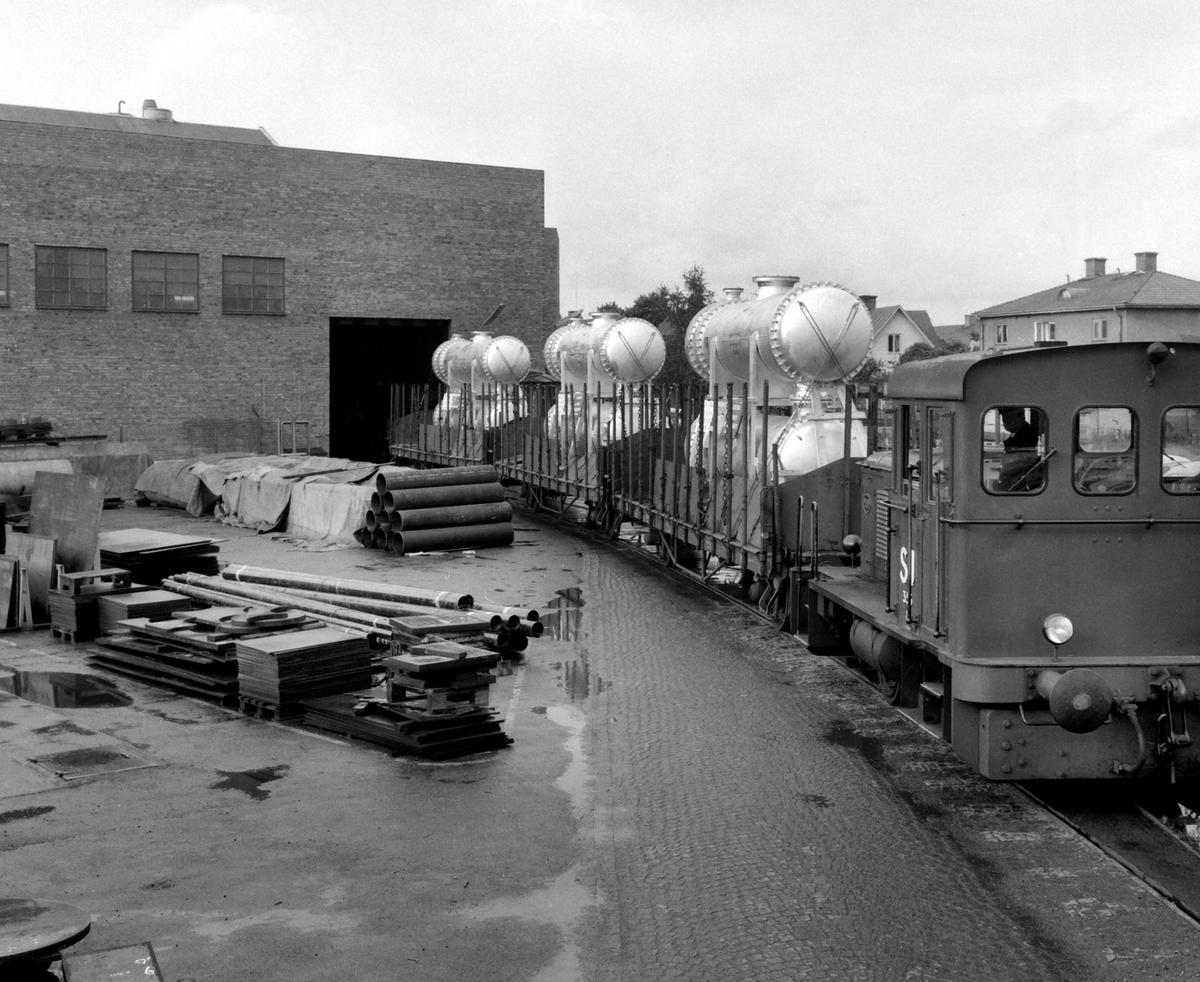 Kylcylindrar på järnvägsvagnar vid Apparatbolaget, 1962.