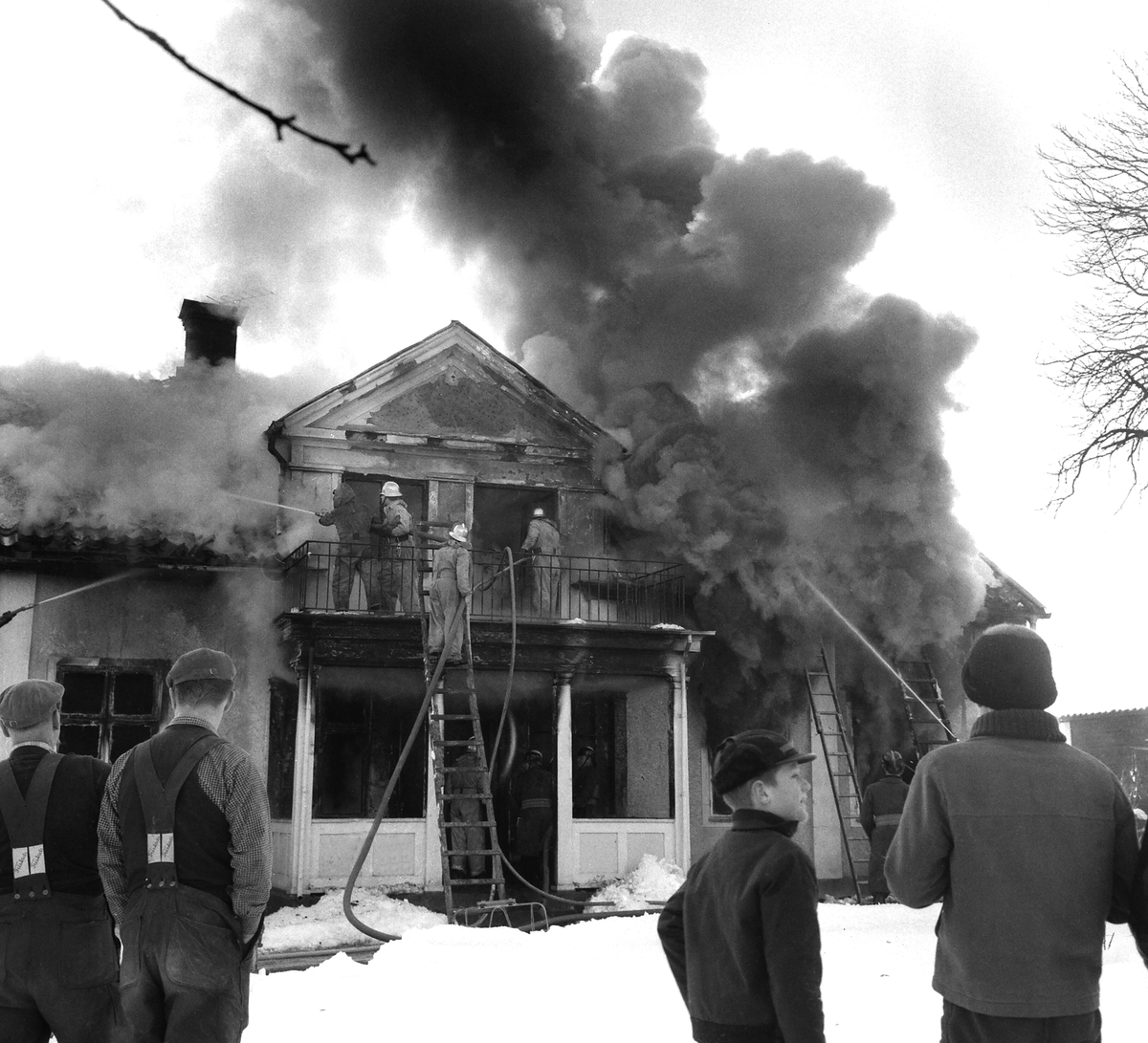 Brand i Vist Prästgård, 1963.