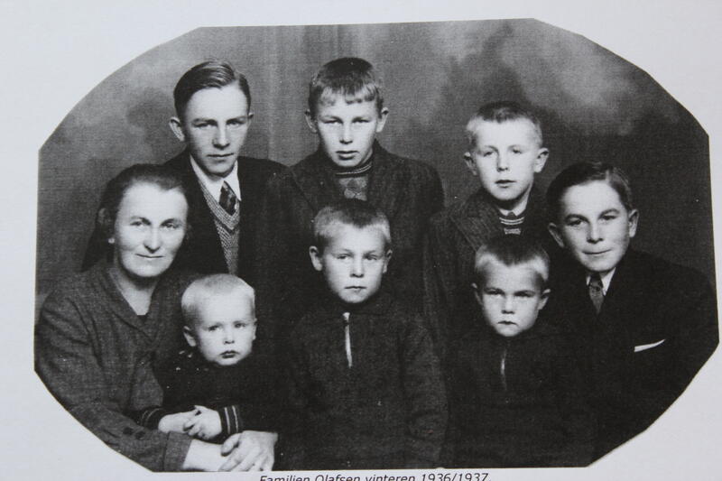 Bilde av Asbjørn Olafsen og familien før krigen (Foto/Photo)