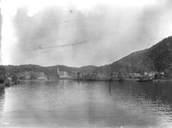 Prot: Telemarken - Skotfoss fra Elven Juni 1902