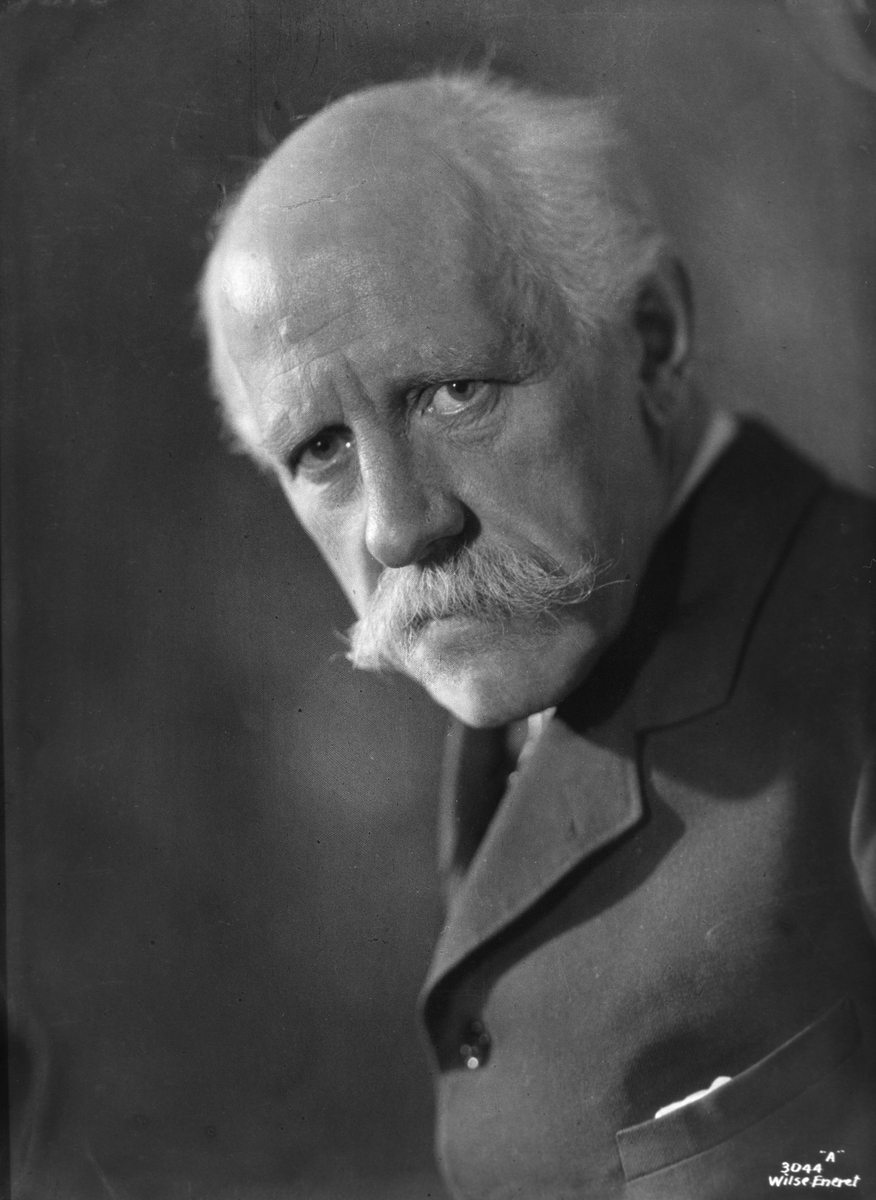 Fridtjof Nansen,   en av Norges store kapasiteter, forsker og humanist.