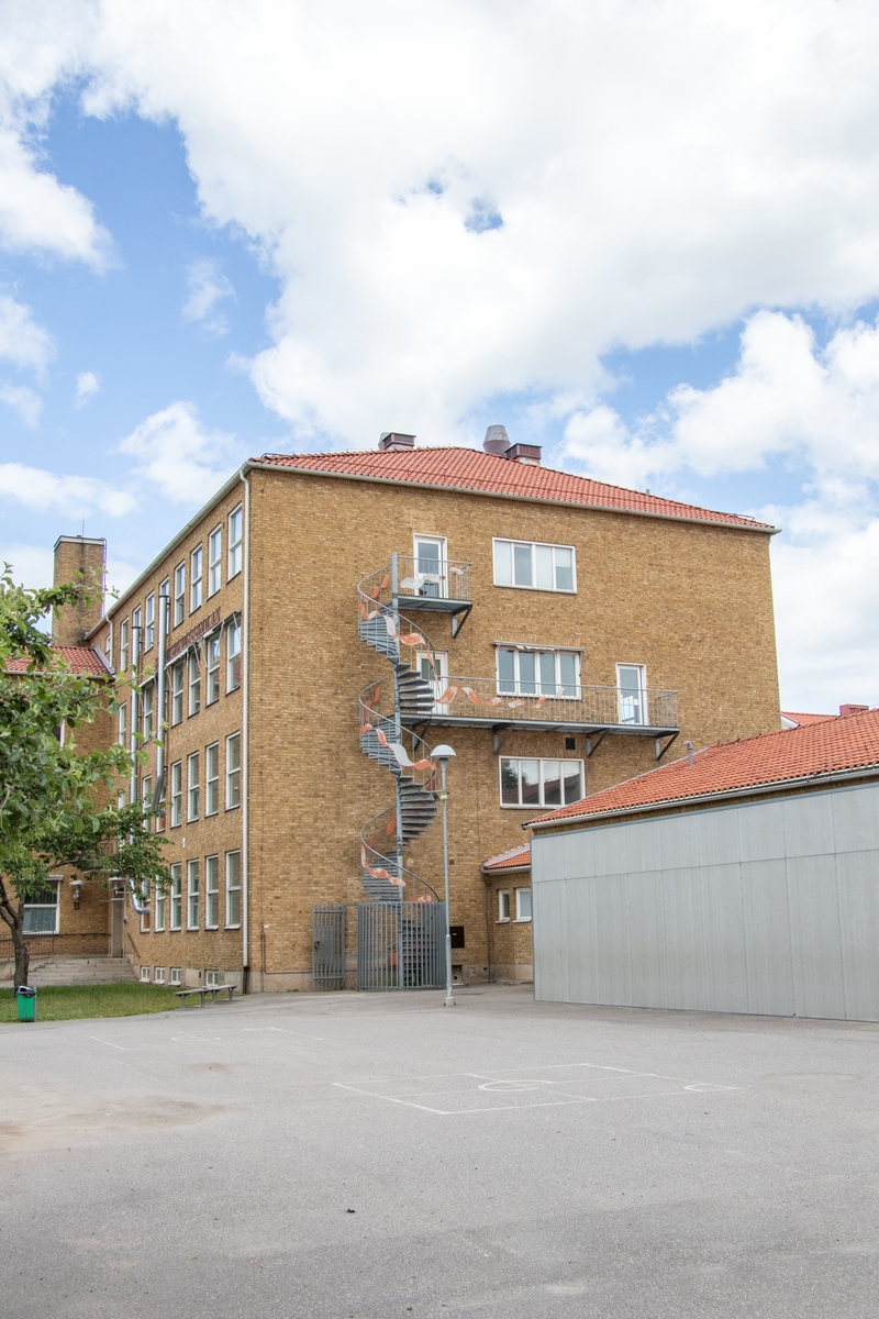 Skolgården på Kungsbergsskolan - Bild Linköping / DigitaltMuseum