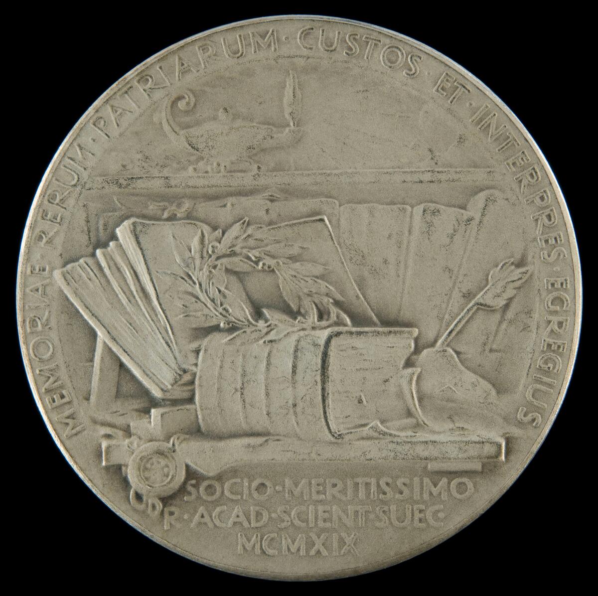 Medalj; Clas Theodor Odhner; Vetenskapsakademin; Härnösands Allmänna Läroverk

