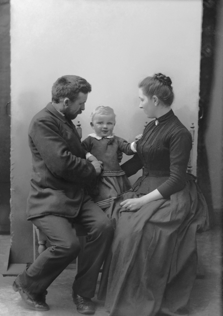Familiegruppe
Fotografert 1900 Ca.