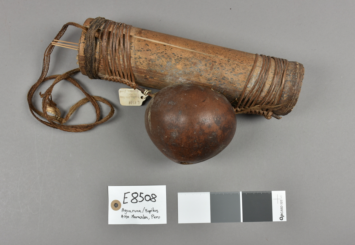 Etnografisk samling gjenstandsfoto - Universitetsmuseet i Bergen ...