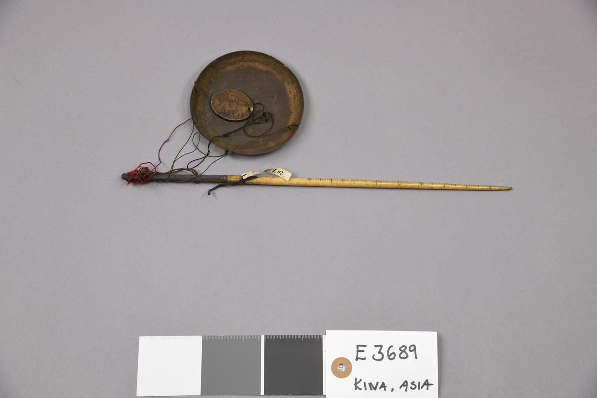 Etnografisk samling gjenstandsfoto - Universitetsmuseet i Bergen ...