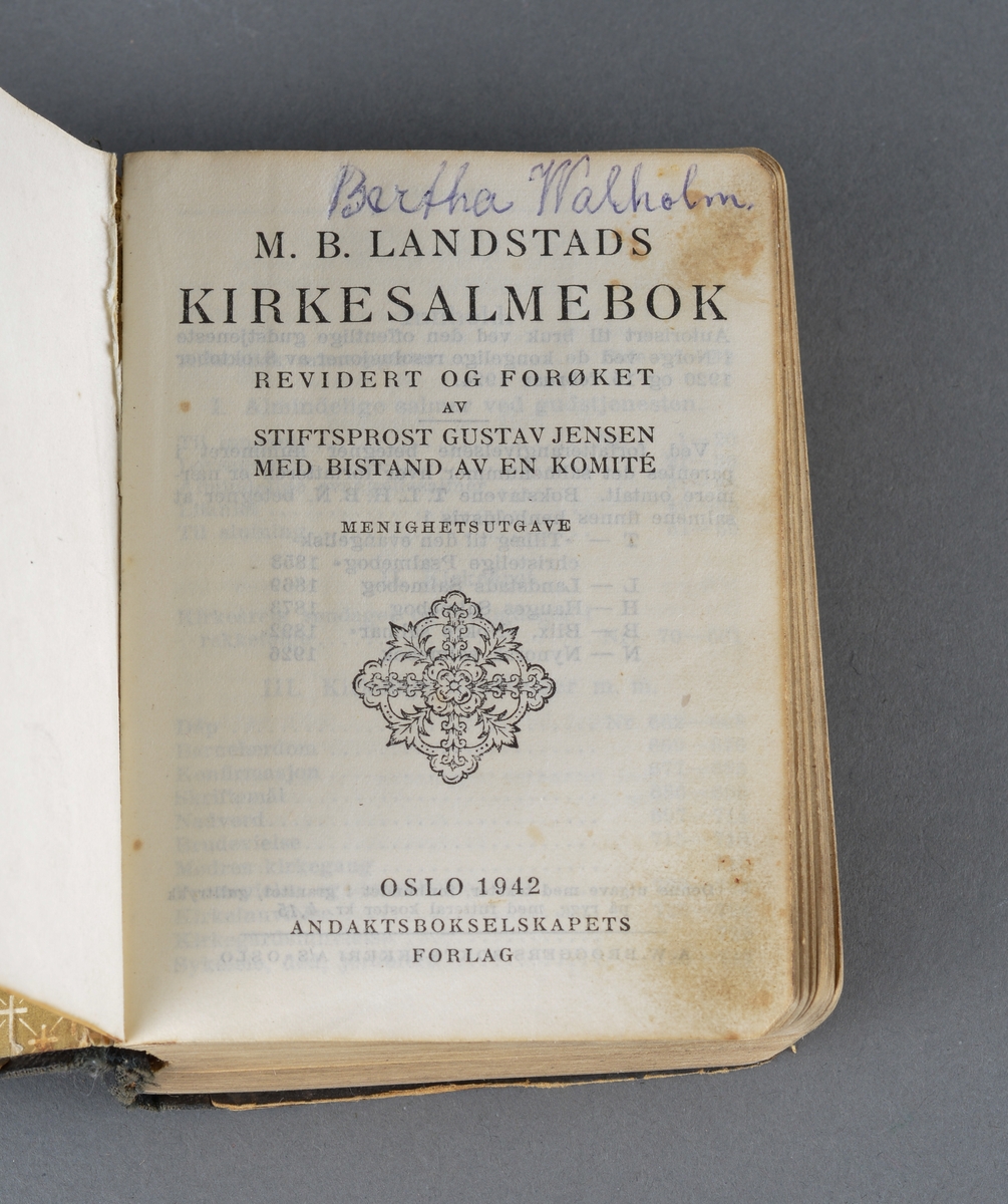 Landstads reviderte salmebok

Utgitt på Andaktsbokselskapets forlag i 1942