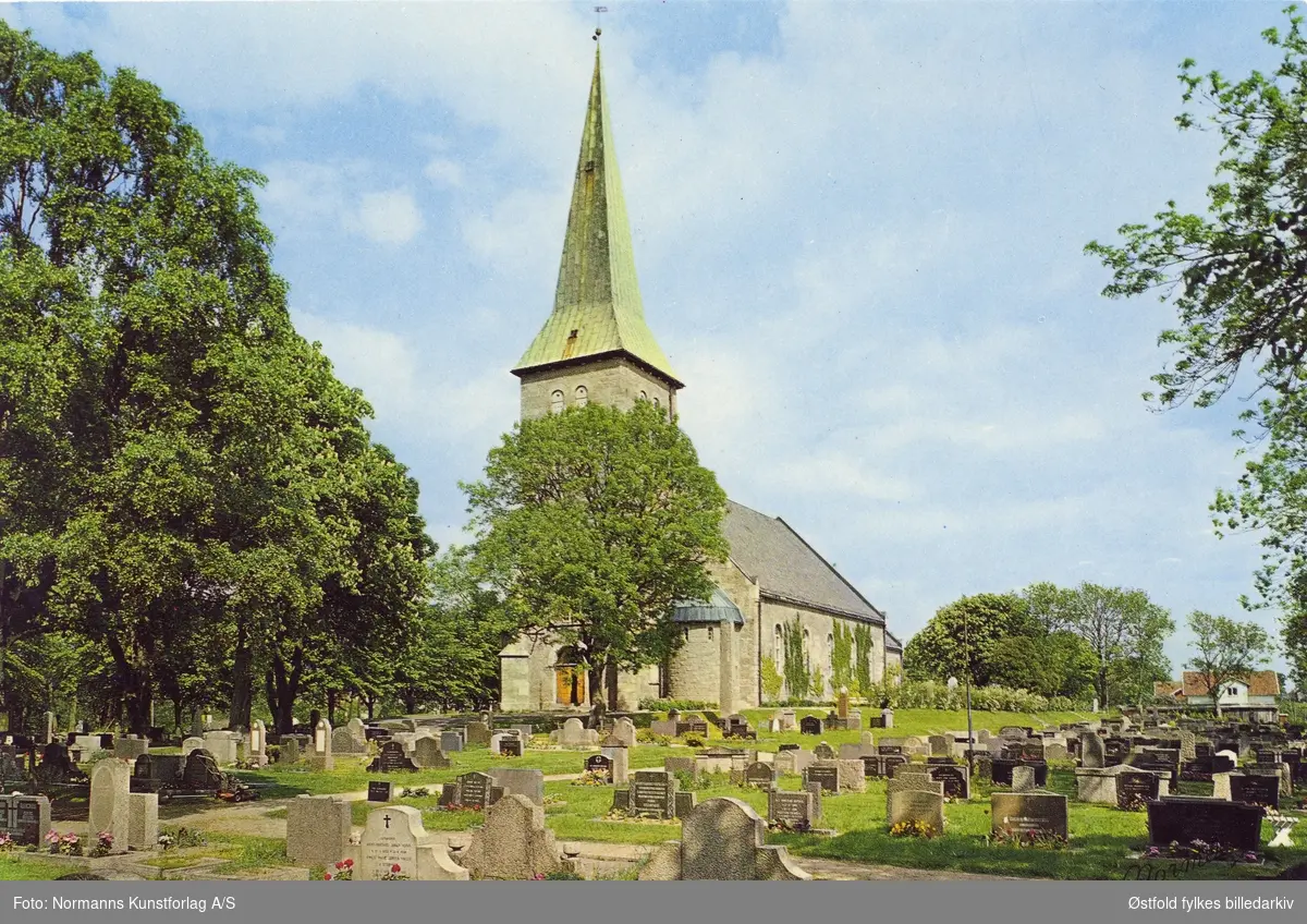 Tune kirke ved Sarpsborg.