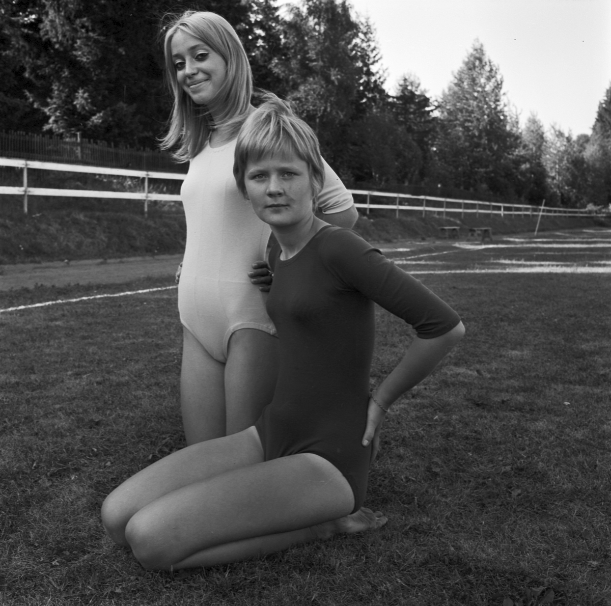 Gymnastikflickor i Skärplinge, Uppland 1969