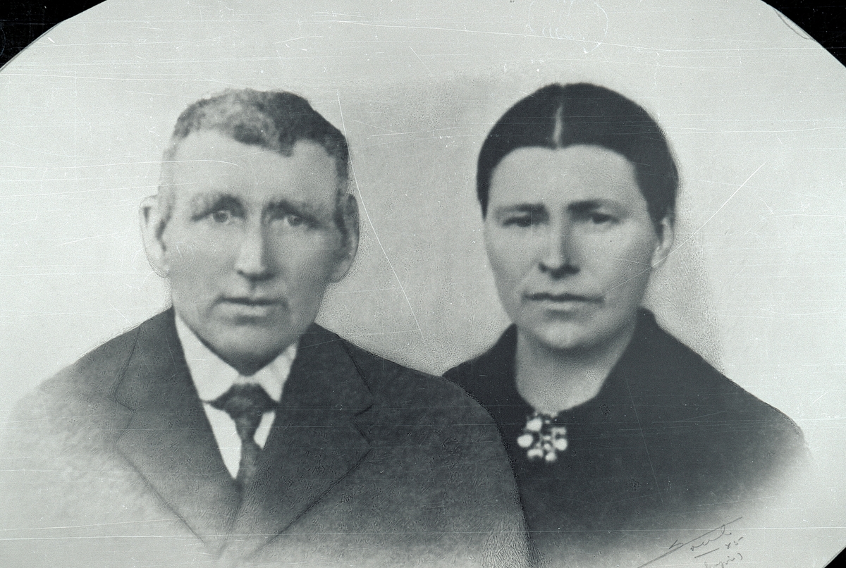 Erling og Marit Buajordet , Ulnes.