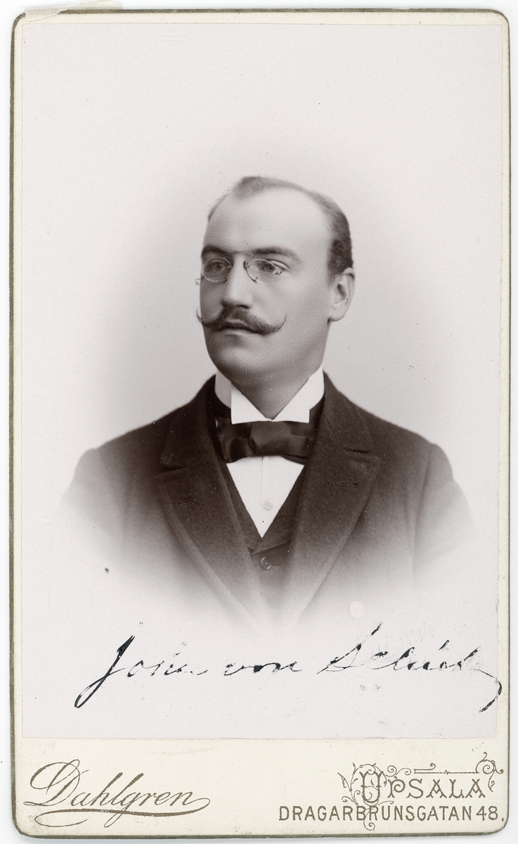Kabinettsfotografi - agronom J S från Kilanda, Uppsala 1894