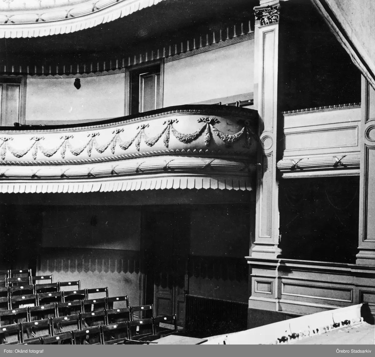 Balkong och loge på gamla teatern, 1930tal Örebro Stadsarkiv