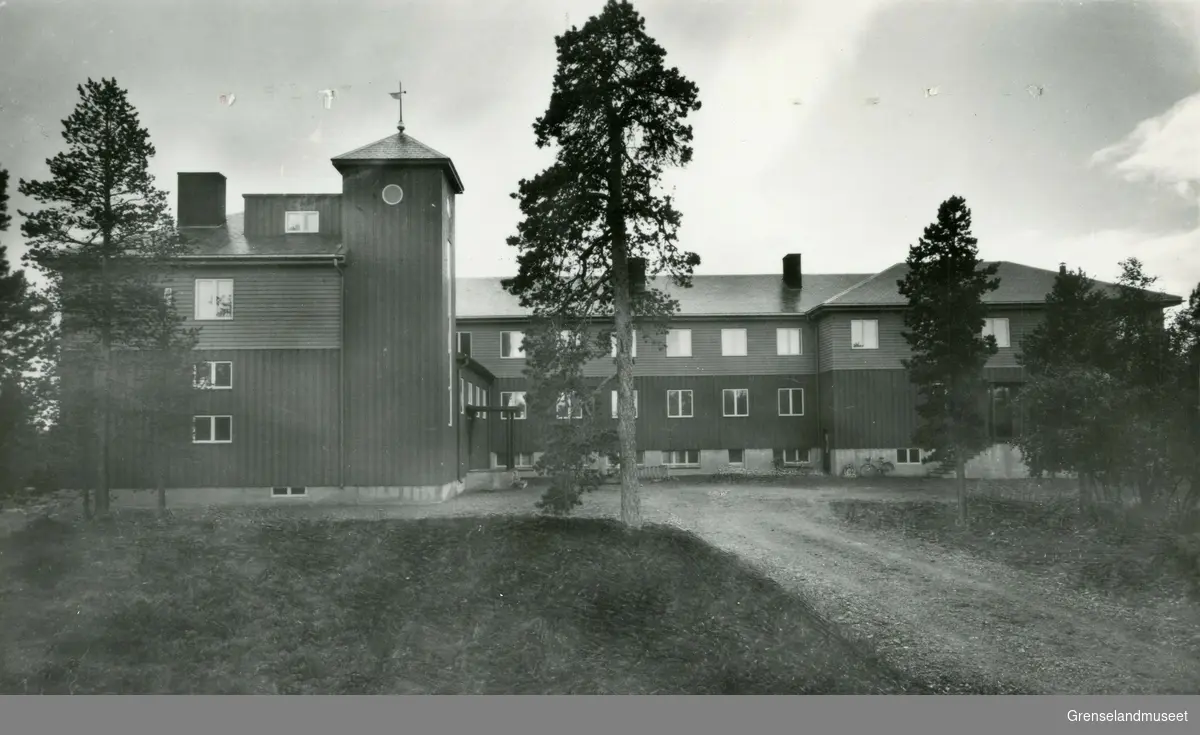 Svanvik ungdomsskole - Folkehøgskolen i 1936.