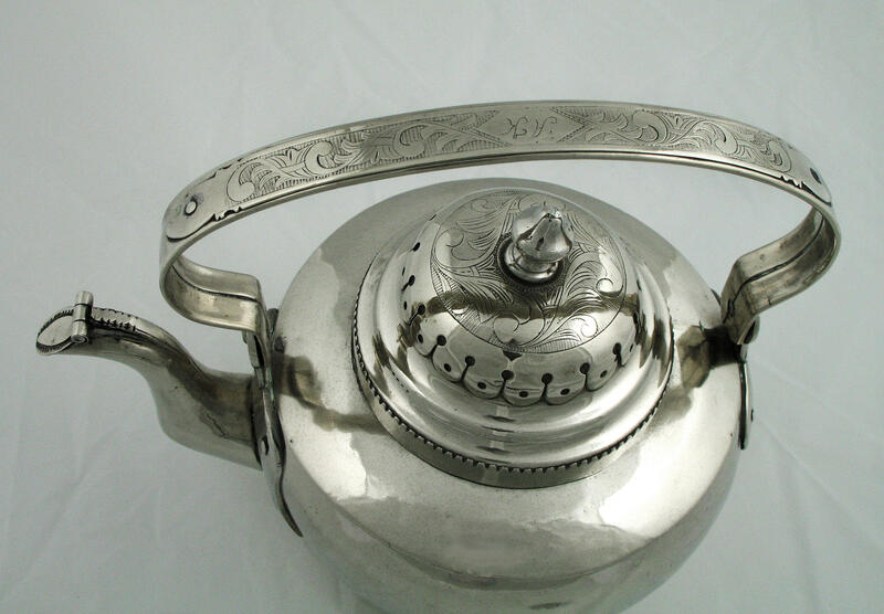 Details on coffee pot, Aksel and Hulda Karlsen’s wedding gift made in nickel silver, 1920.