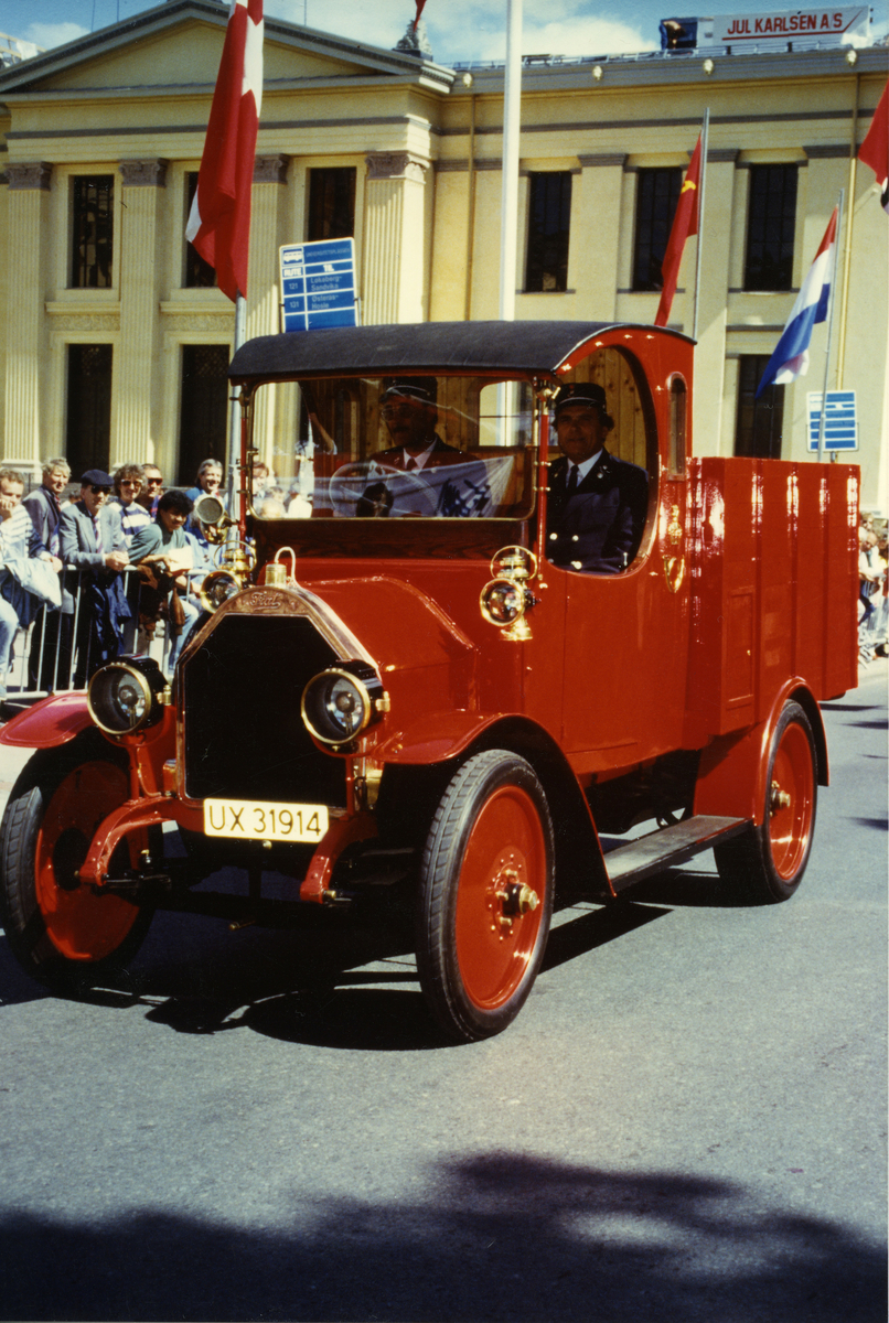Postbil Fiat 15 TER 1914-modell. Lastebil.