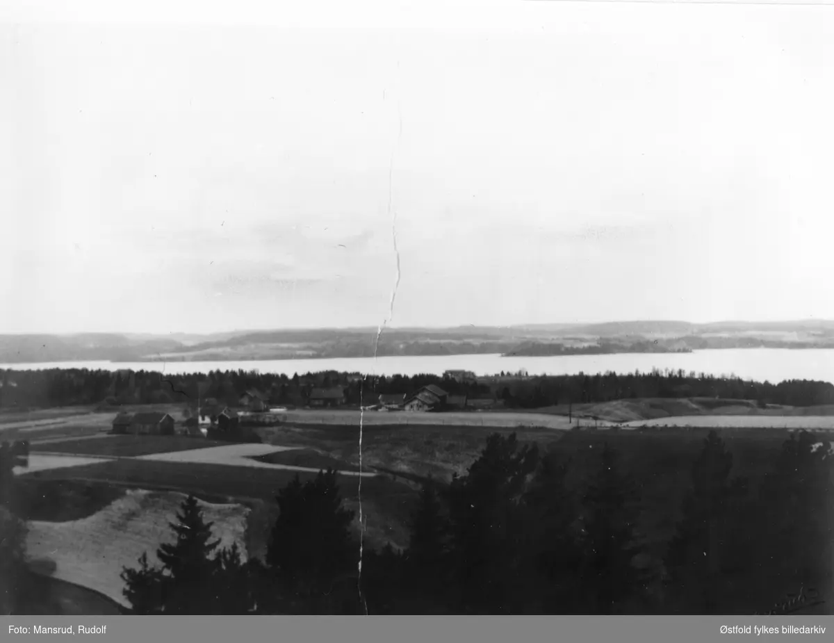 Utsikt fra Hvammer skole i Trøgstad 1930.