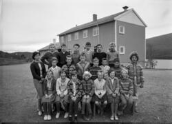 Kleive folkeskole 1963. .(Groven skole bygd 1953 revet juli.